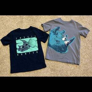 Carter’s KID shirts size 5 navy and gray